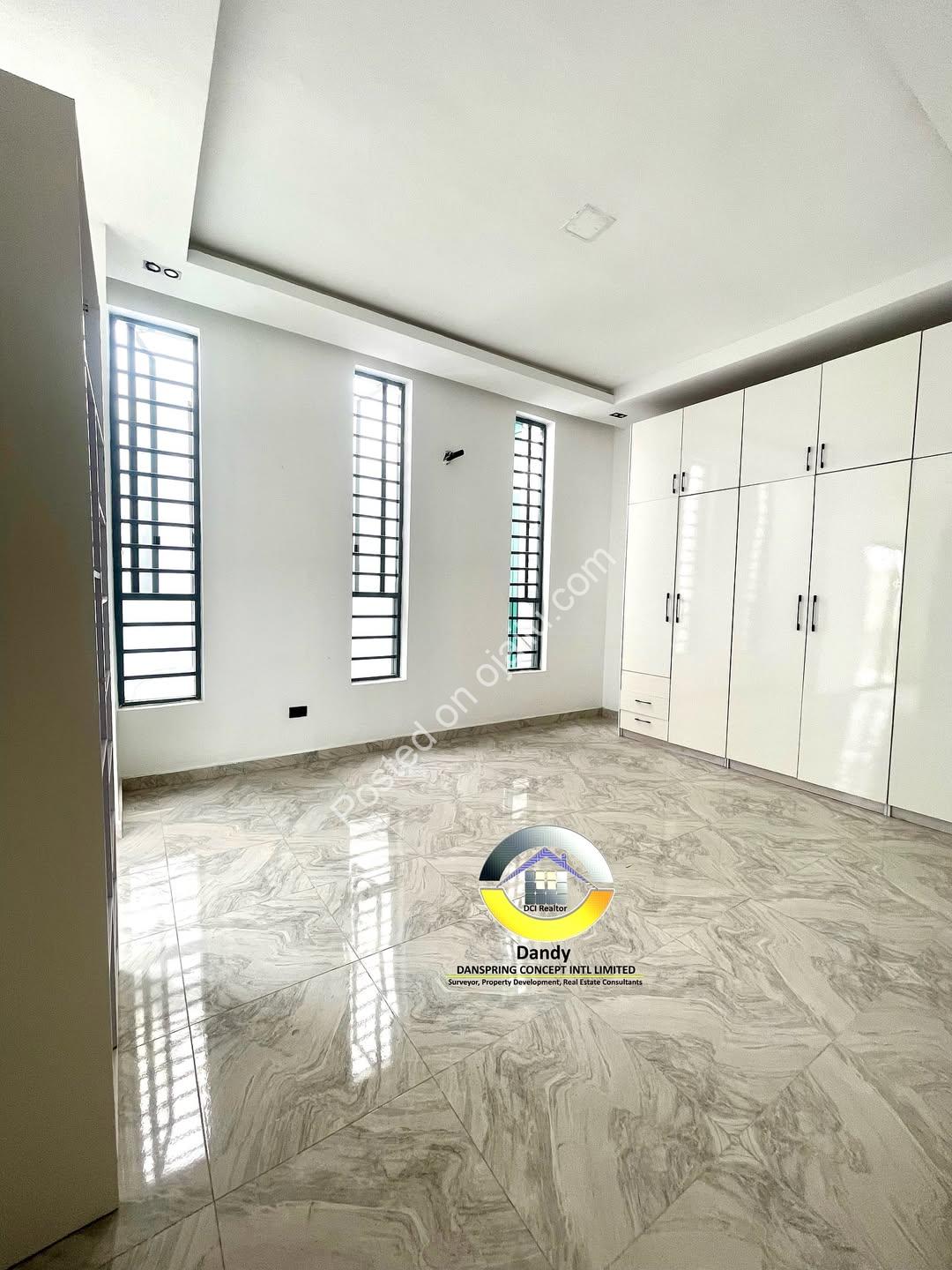 Lekki’s Newest 4-Bedroom Haven: Luxury & Tech