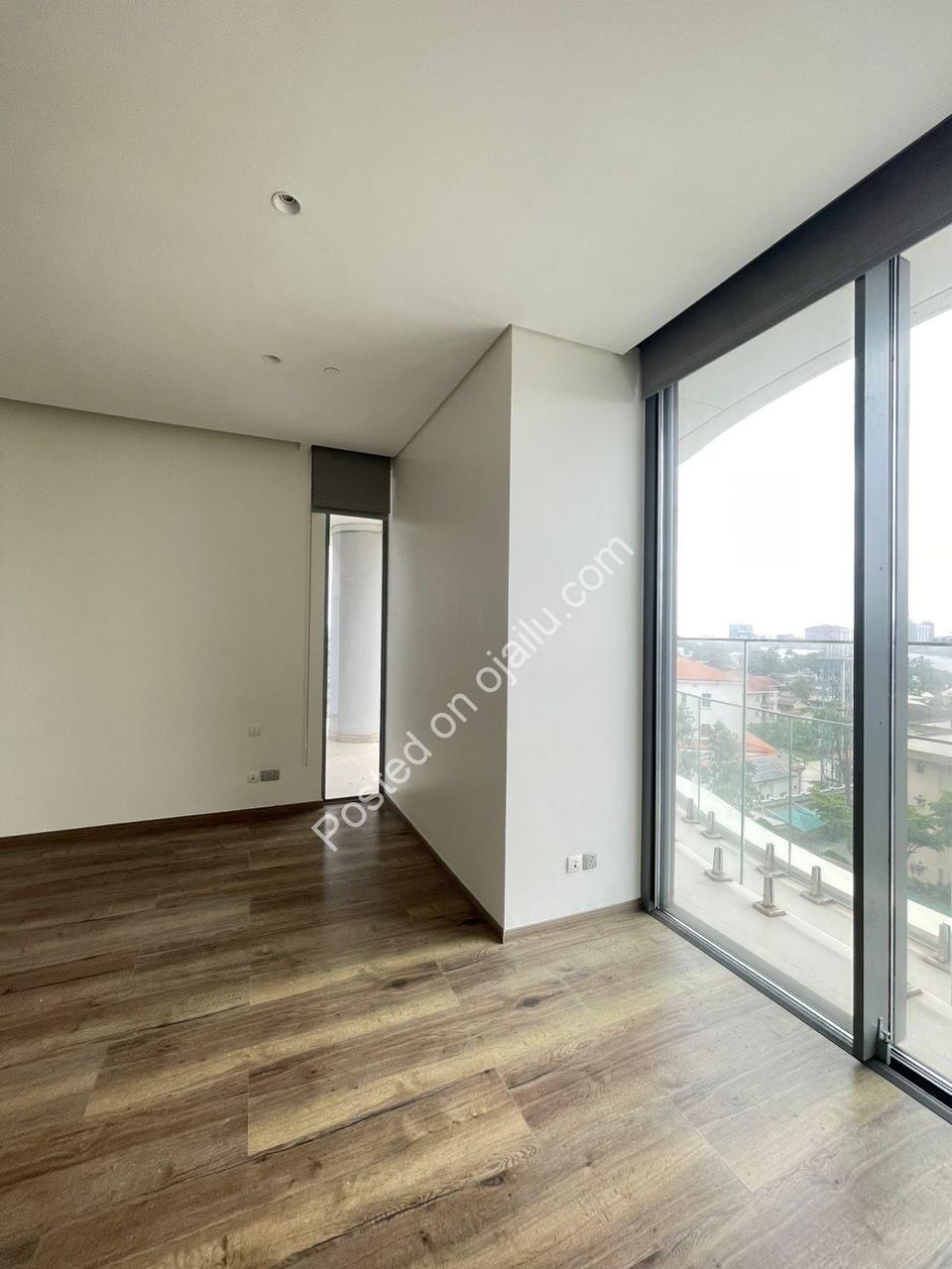 Bourdillon’s 21st-Floor Sky Palace Awaits