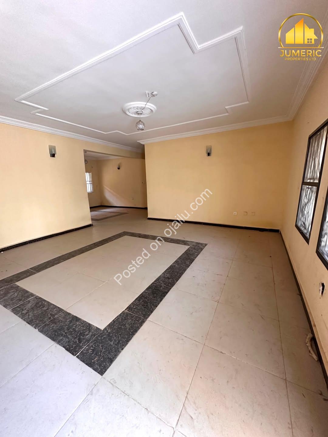 Spacious 3-Bed Ground Floor Gem in Gwarinpa