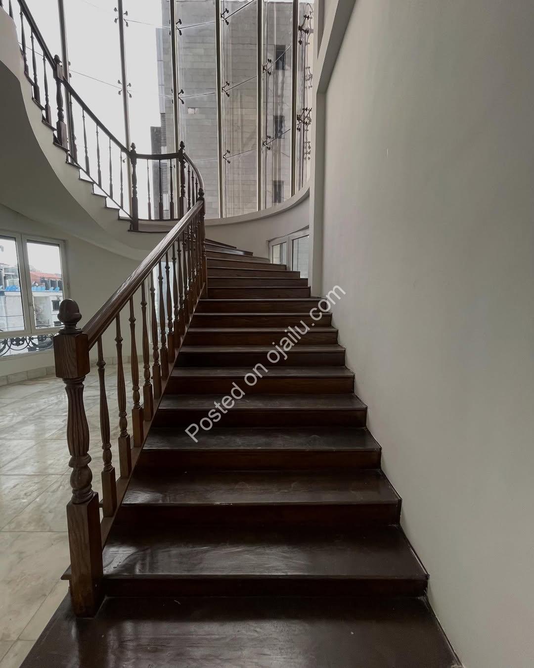 Ikoyi’s Ultimate Penthouse: 5BR with Pool & Serenity