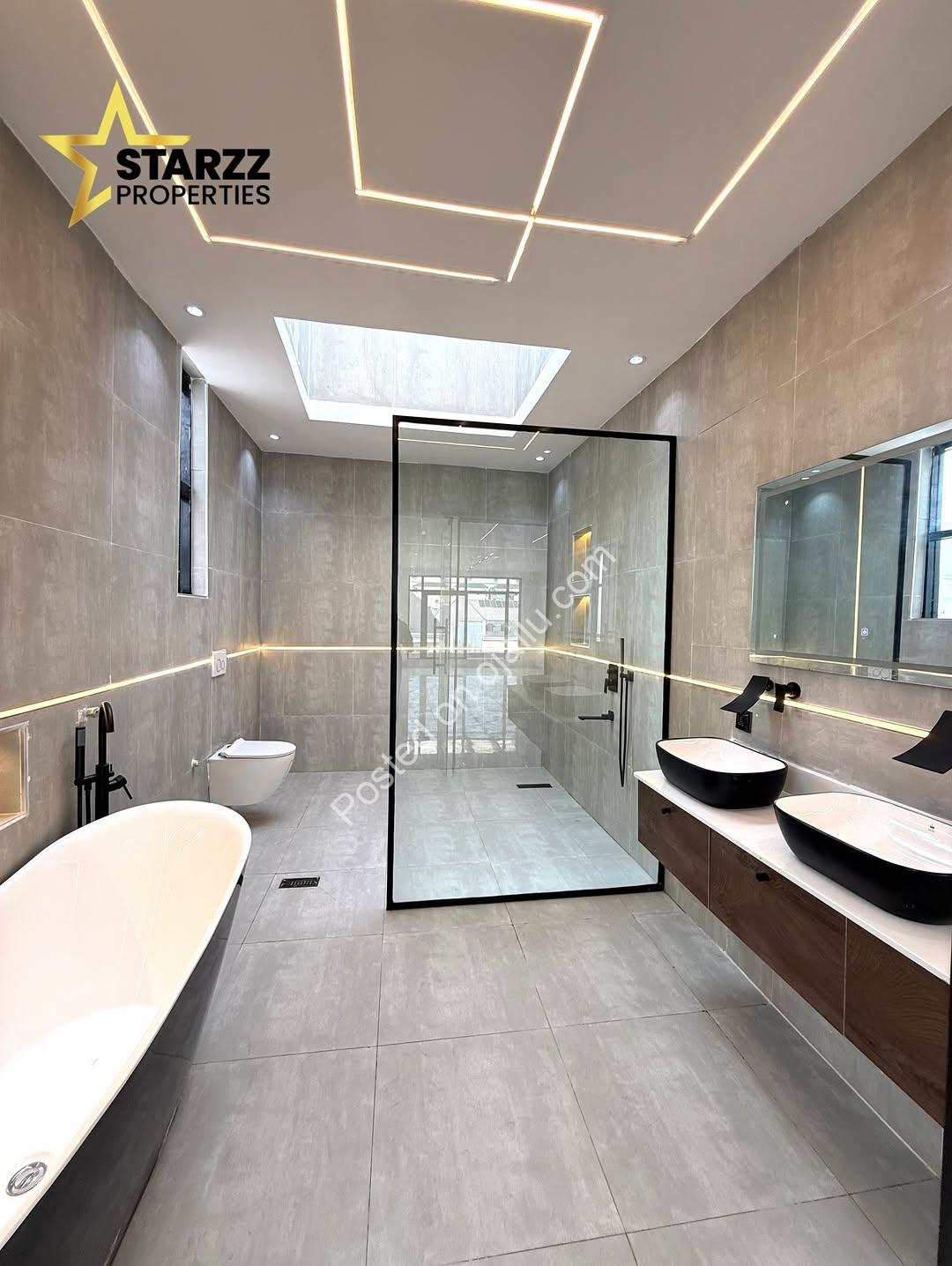 Dream Home: 5BR with Cinema, Pool & Rooftop Escape