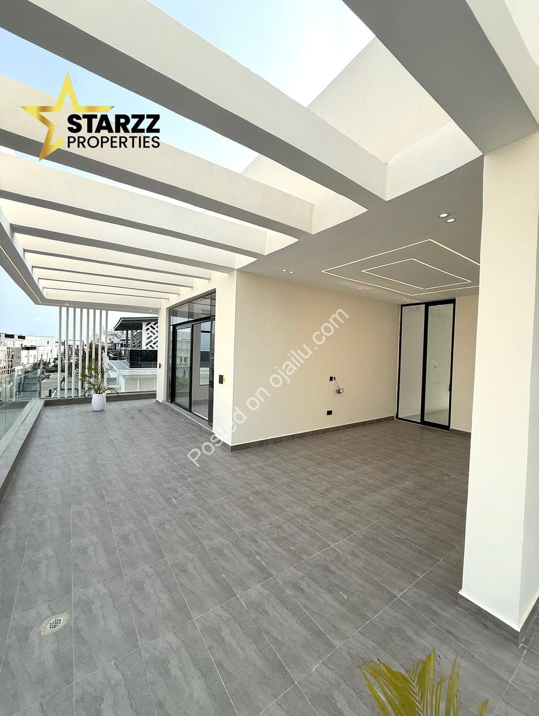 Dream Home: 5BR with Cinema, Pool & Rooftop Escape