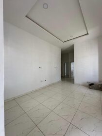 3854600152543690580_img_3