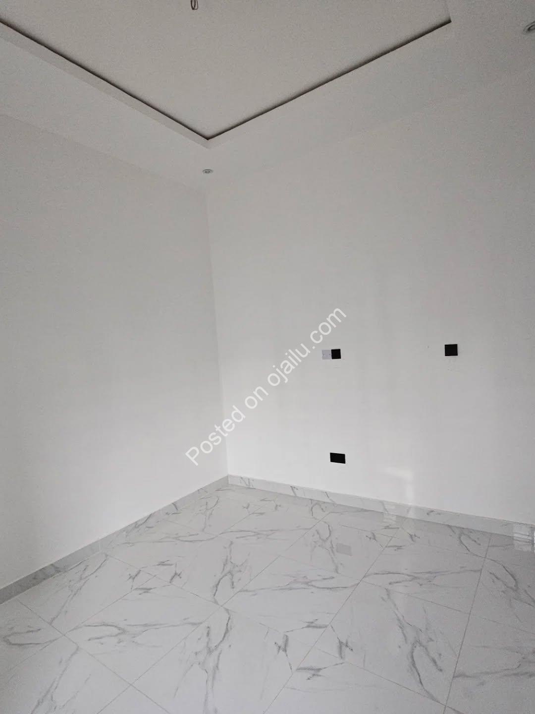 Final Lekki Luxury: 3 Units Left!