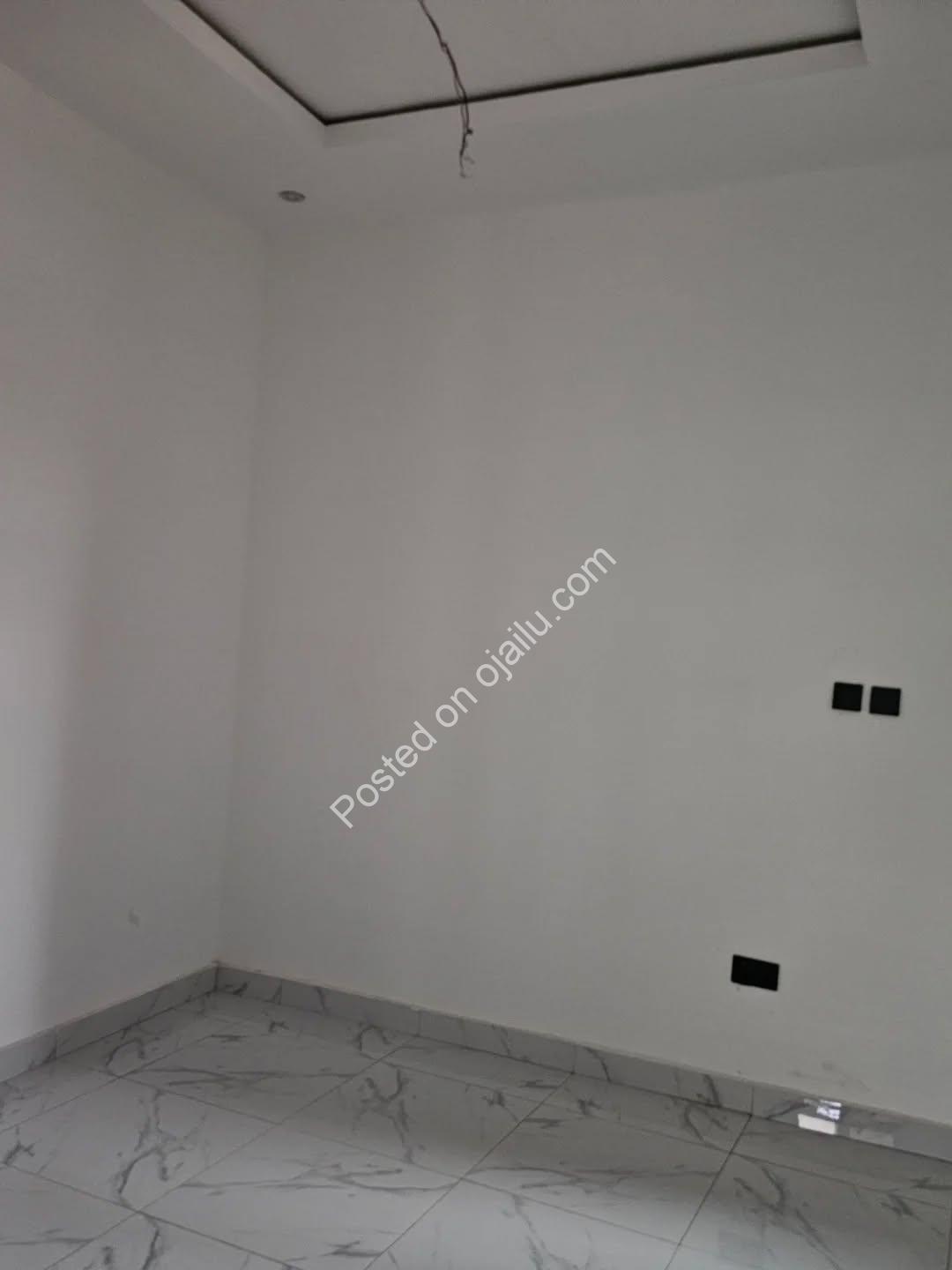 Final Lekki Luxury: 3 Units Left!