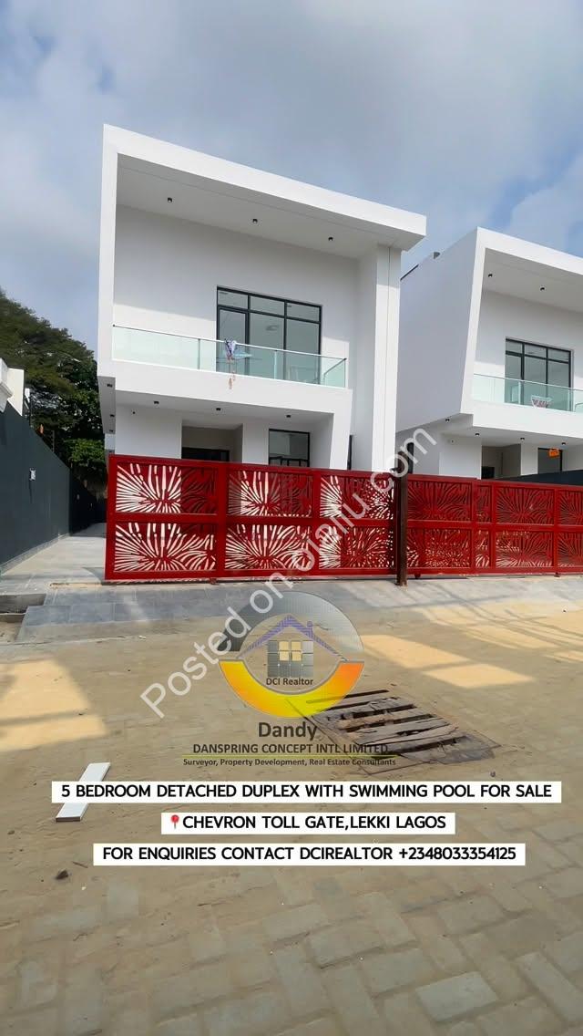 5-Bed Haven with Pool in Prime Lekki
