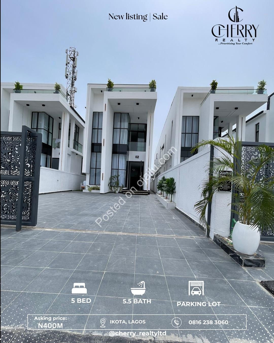 Exclusive Ikota Estate: 5-Bedroom Haven with Pool & Jacuzzi