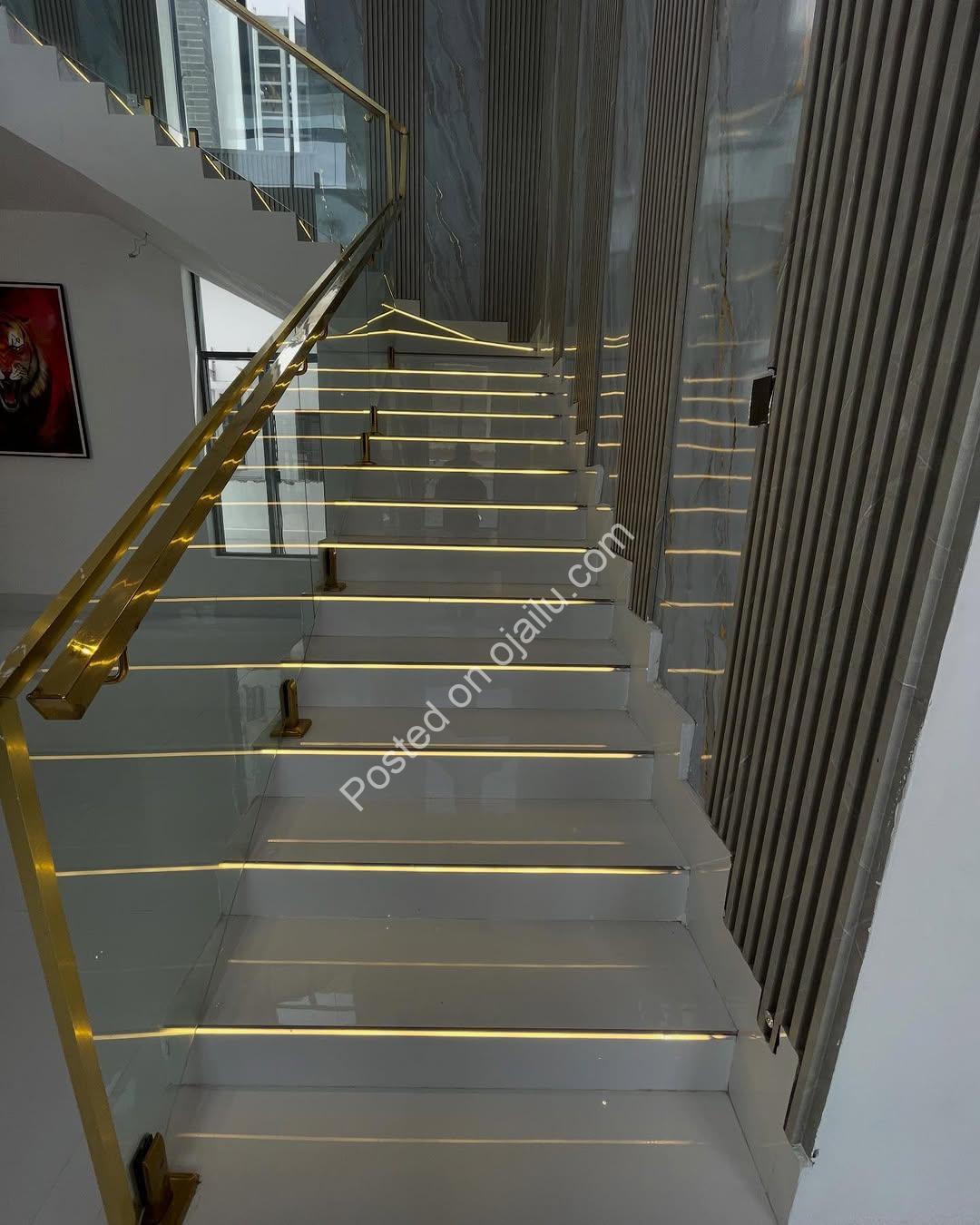 Opulent 5-Bed Duplex with BQ in Secure Lekki Estate