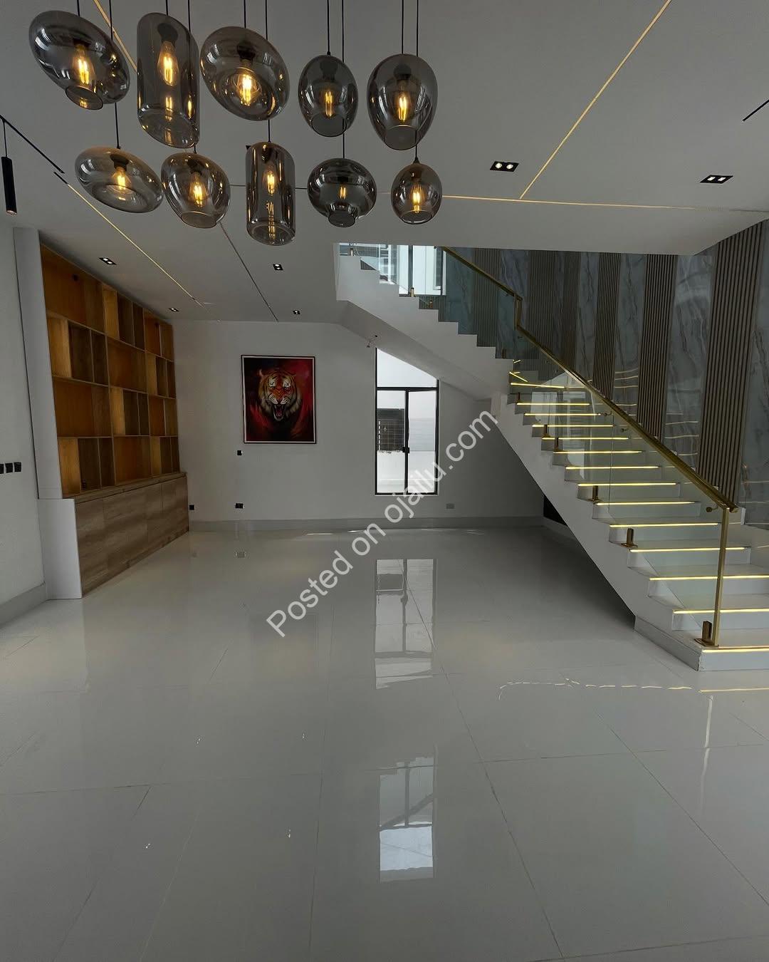 Opulent 5-Bed Duplex with BQ in Secure Lekki Estate