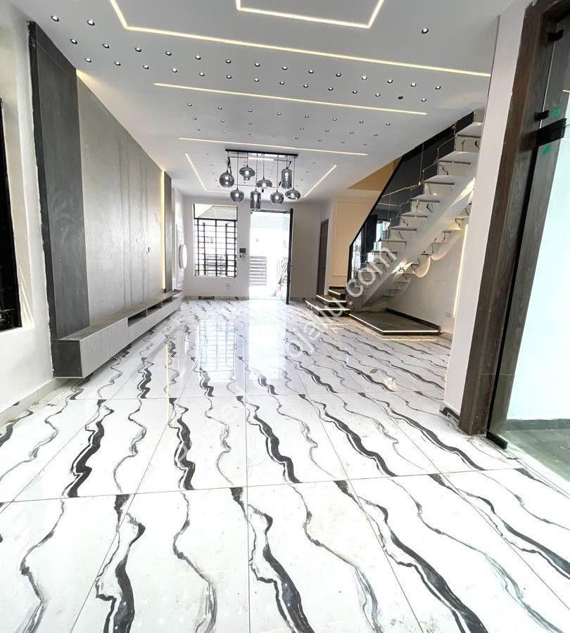 ‍♂️ Brand New 4-Bed Duplex in Gated Lekki Estate