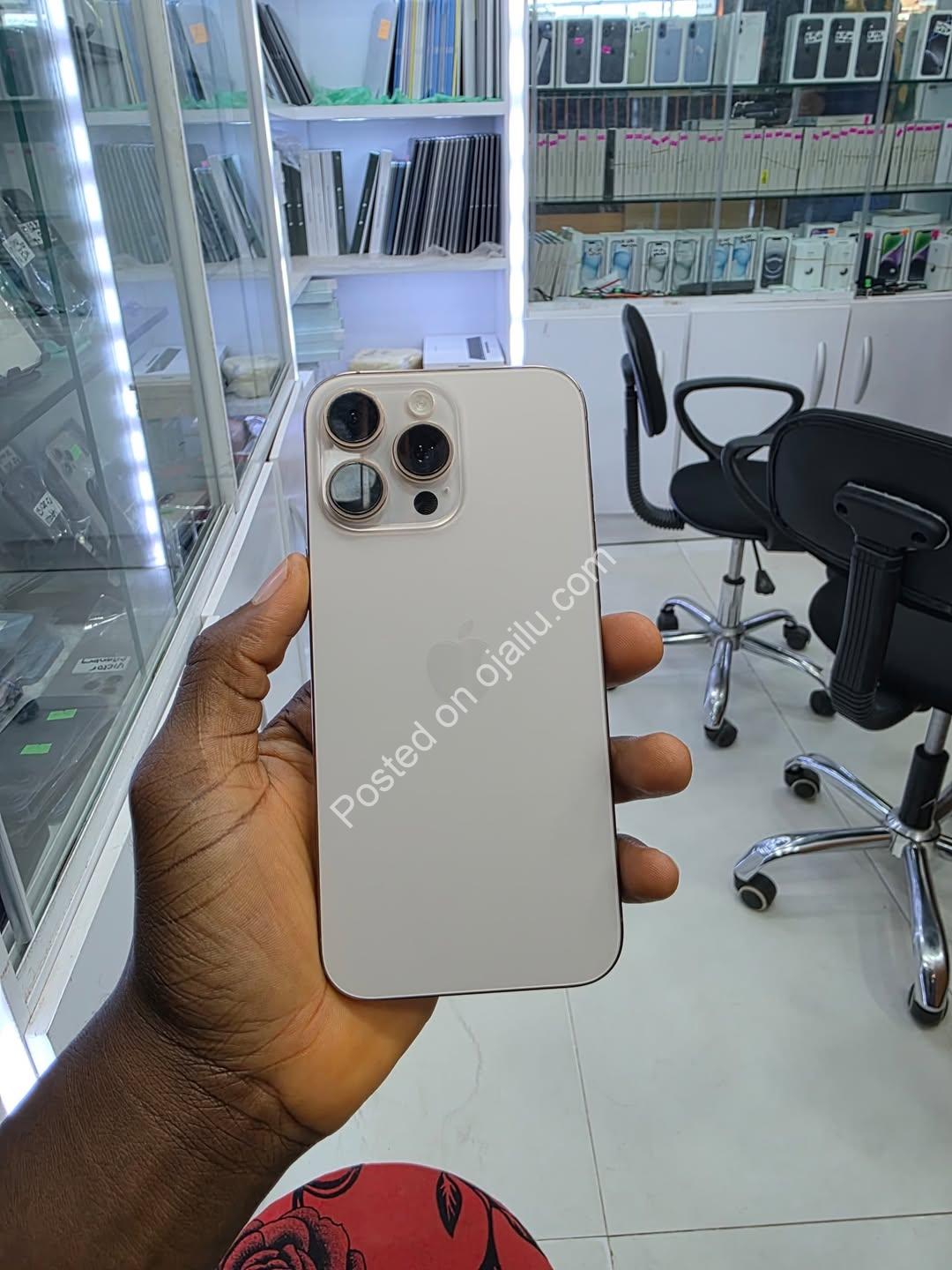 Unlock 16 ProMax 256GB: UK Used, Dual Sim Ready!