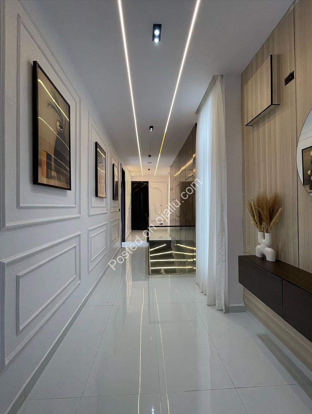 Lekki’s Modern 5-Bed Dulex with Pool & Views