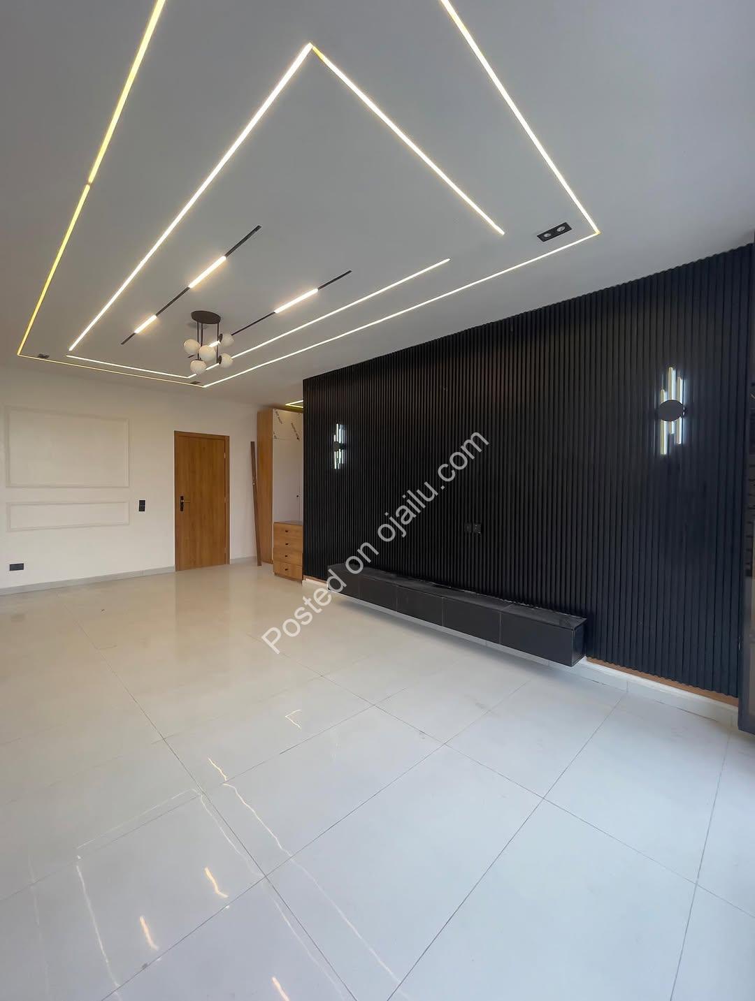 Sleek 4-Bed Duplex with Resort-Style Pool in Lekki
