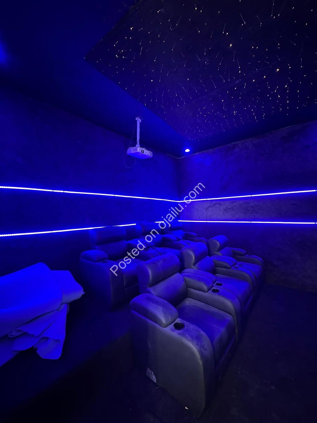 Exquisite 6-Bed Estate with Private Pool & Cinema in Lekki