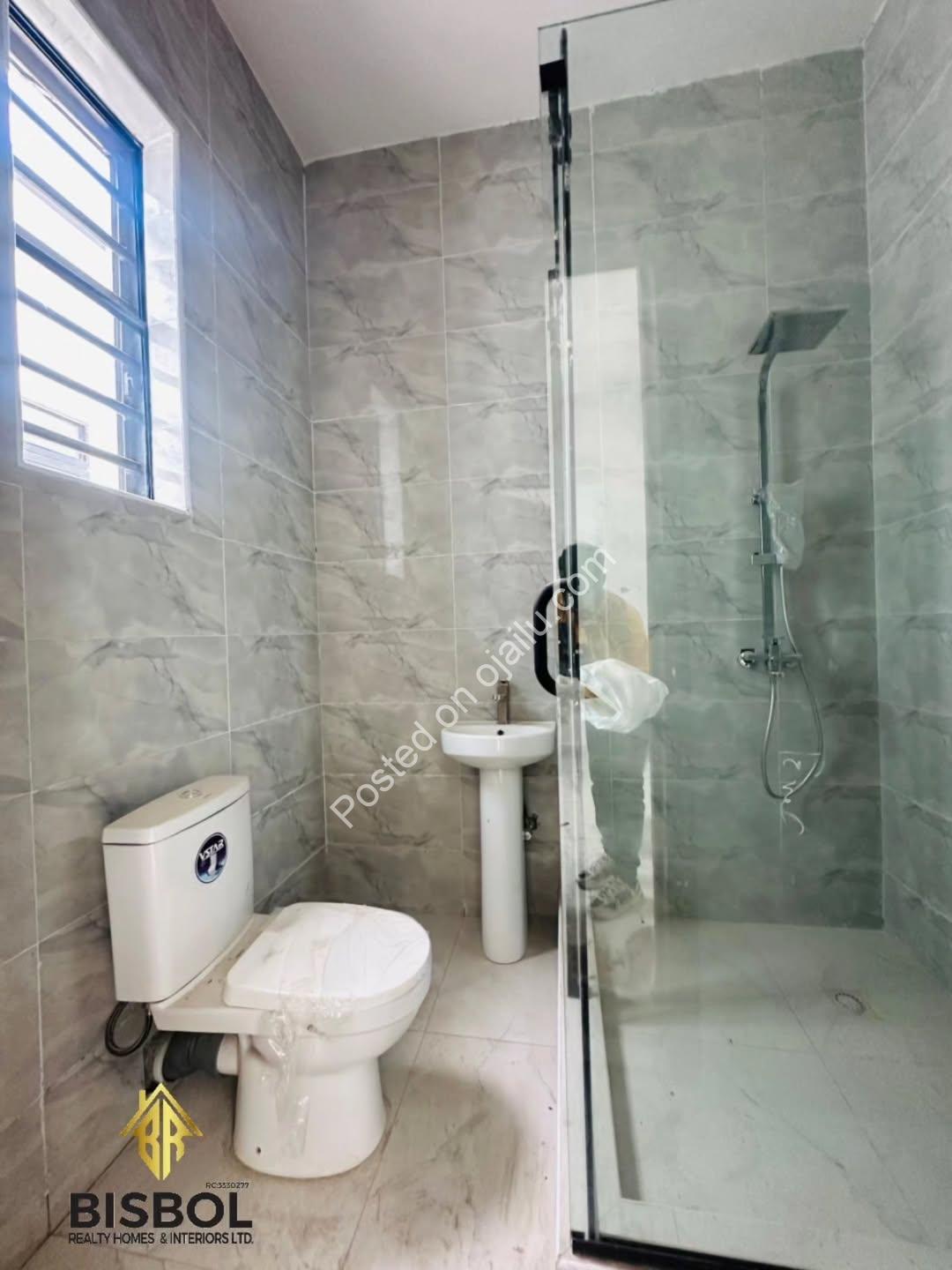 Move-In Ready 4-Bed Duplex in Gated Lekki Estate