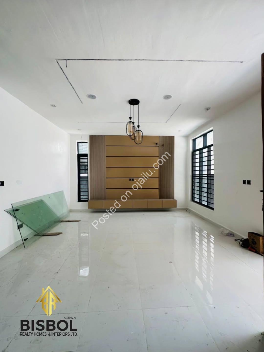 Move-In Ready 4-Bed Duplex in Gated Lekki Estate