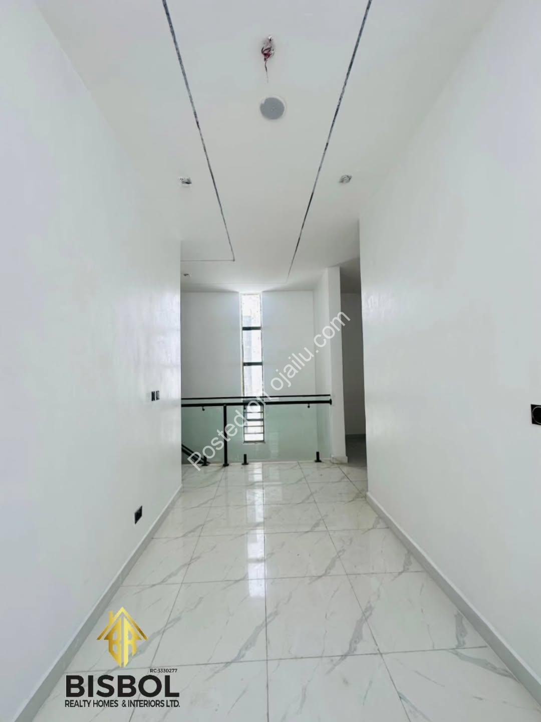 Move-In Ready 4-Bed Duplex in Gated Lekki Estate