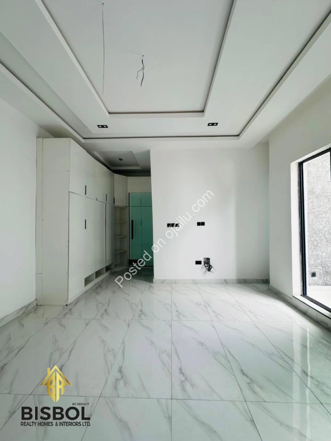 Move-In Ready 4-Bed Terrace Duplex in Gated Lekki Estate