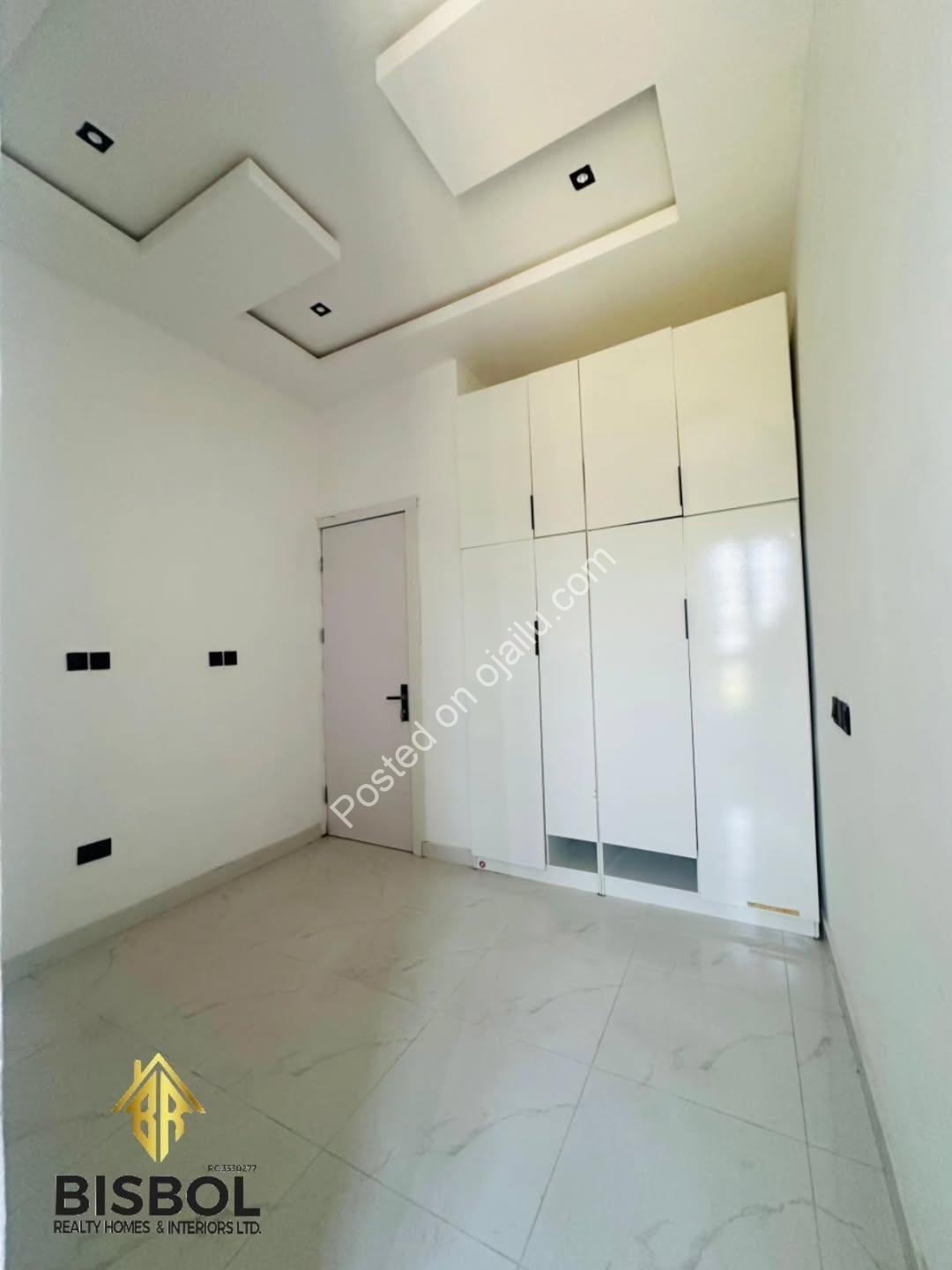 Move-In Ready 4-Bed Terrace Duplex in Gated Lekki Estate