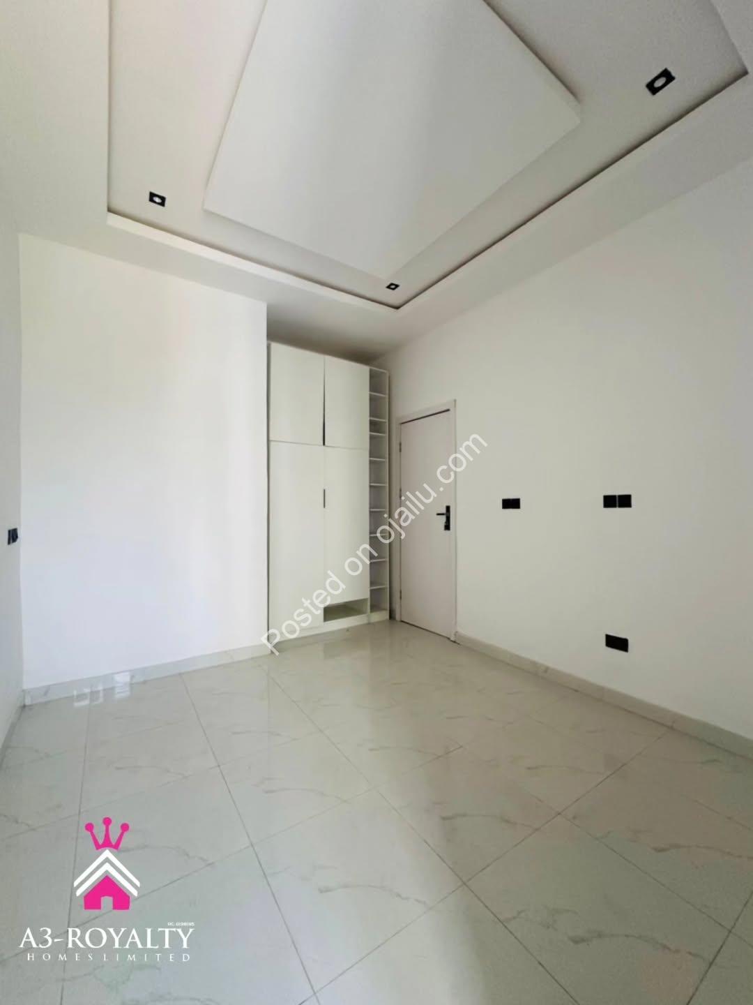 Move-In Ready 4-Bed Duplex in Gated Lekki Estate