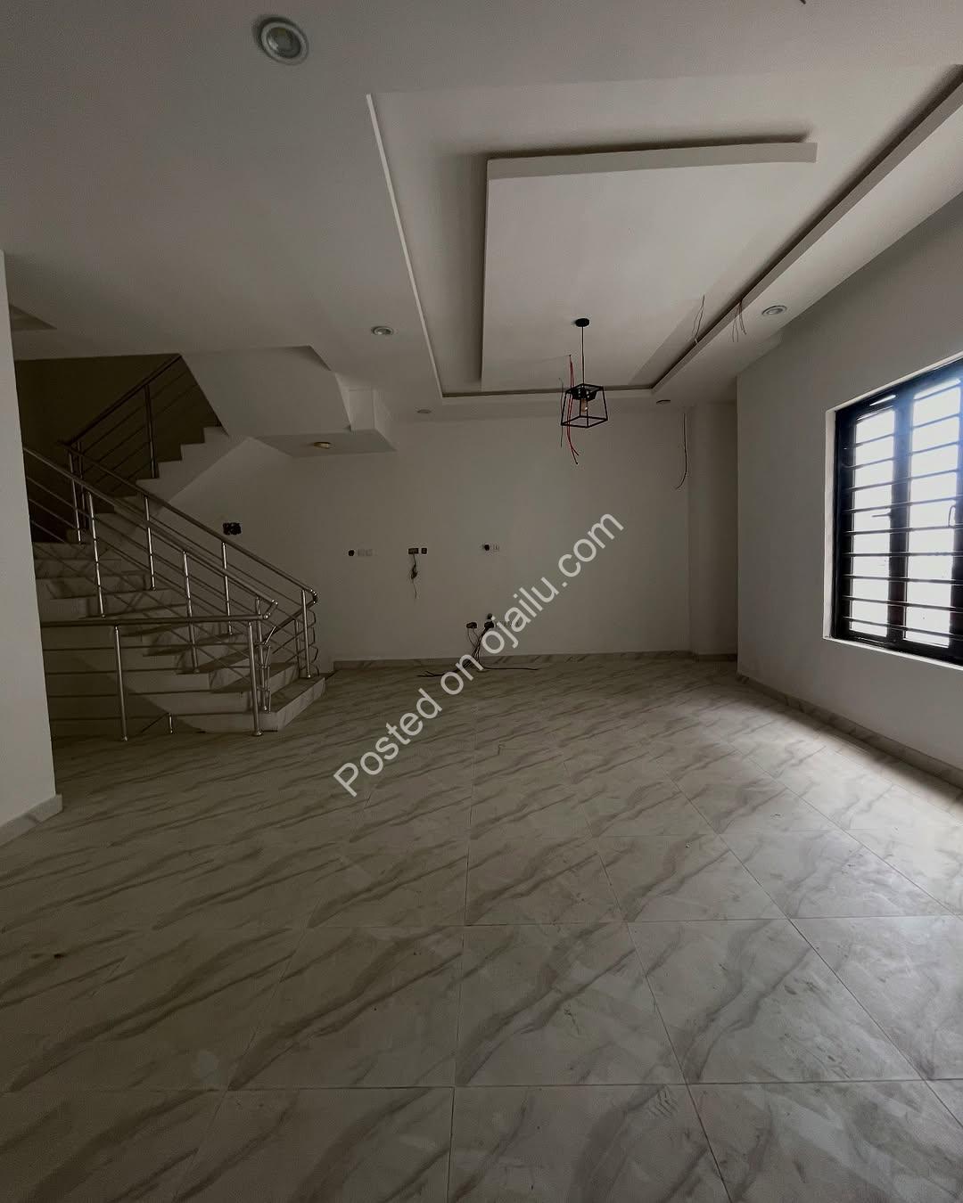 Stunning 4-Bed Terrace in Prime Ikate Lekki