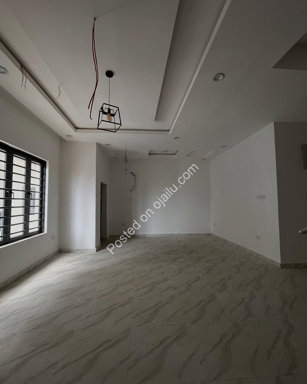 Stunning 4-Bed Terrace in Prime Ikate Lekki