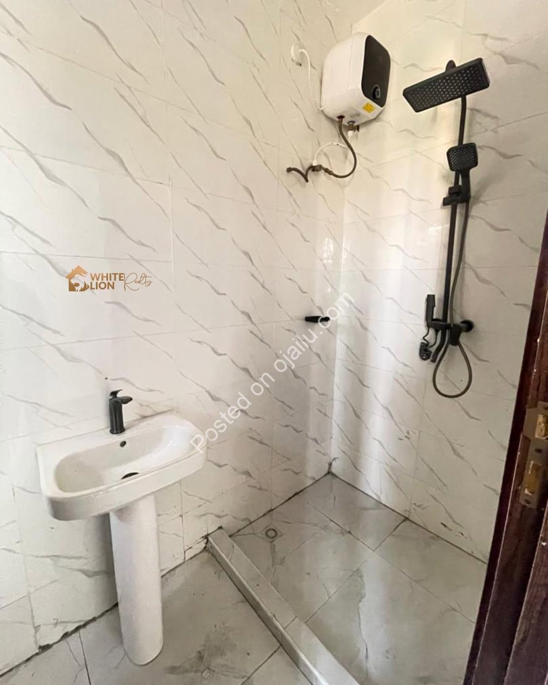 Lekki’s Finest: 2-Bedroom Haven with C of O