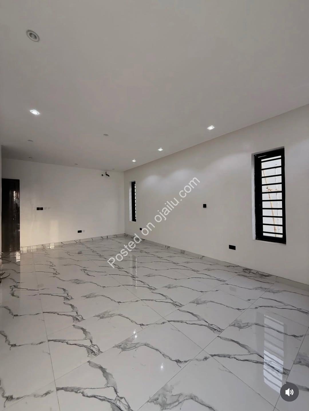 5-Bedroom Modern Oasis in Lekki’s Secure Estate