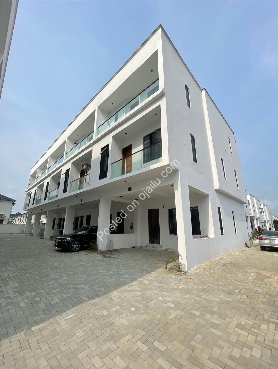 Lekki’s Newest 4-Bedroom Haven: Luxury & Lifestyle