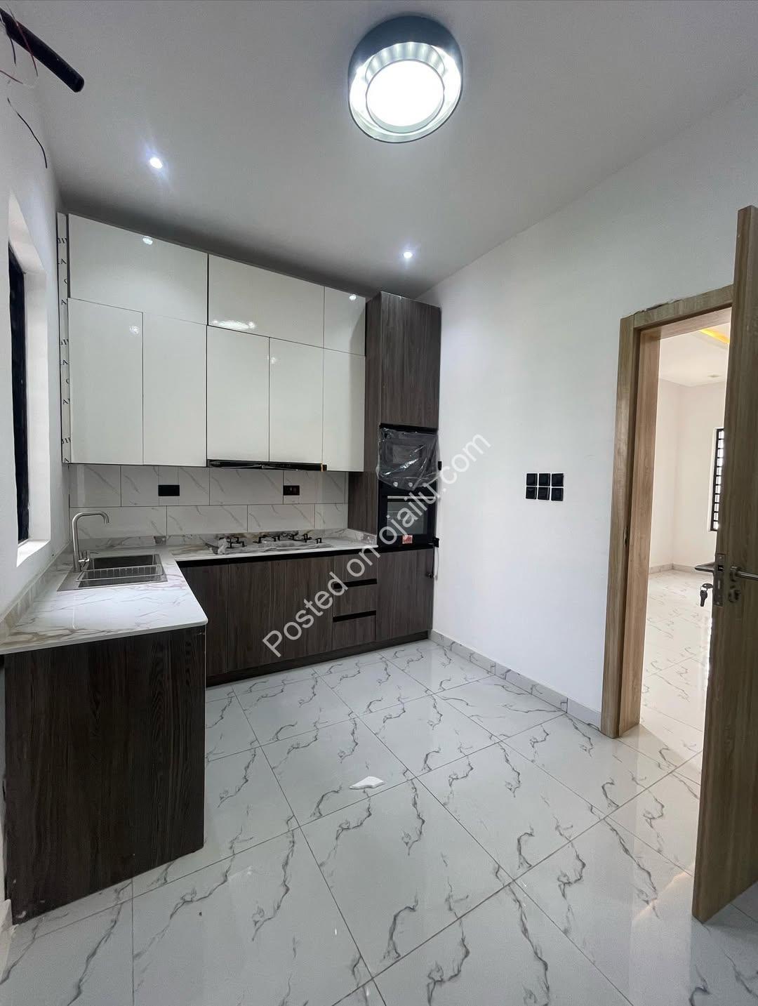 Lekki’s Newest 4-Bedroom Haven: Luxury & Lifestyle