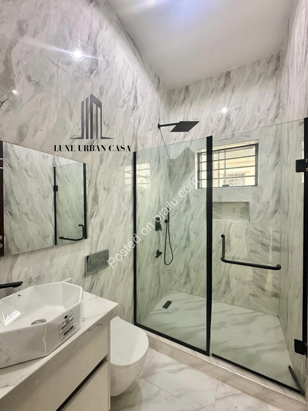 Osapa Oasis: 4BR Terrace with Pool & Premium Finishes