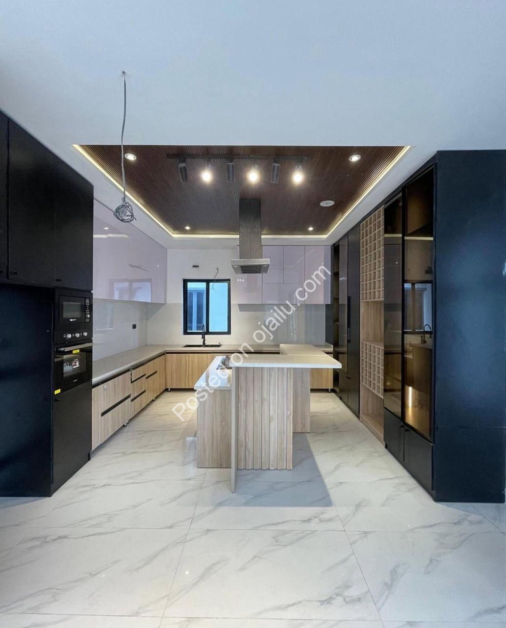 Opulent 5-Bed Duplex with Pool & Cinema in Lekki