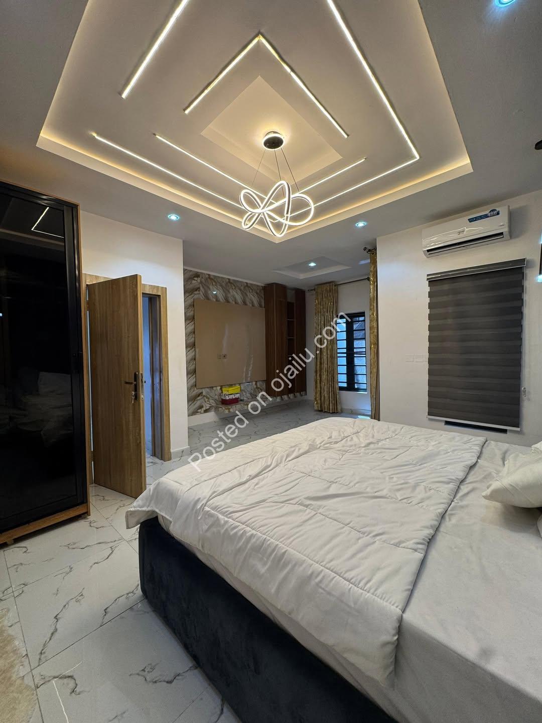 Corner Duplex with BQ in Prime Lekki Estate