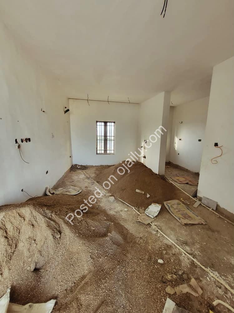 Stunning 4-Bed Duplex in Prime Jahi Estate