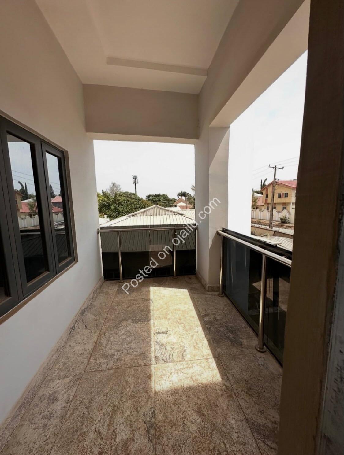 Modern 4-Bedroom Duplex in Gwarinpa Estate