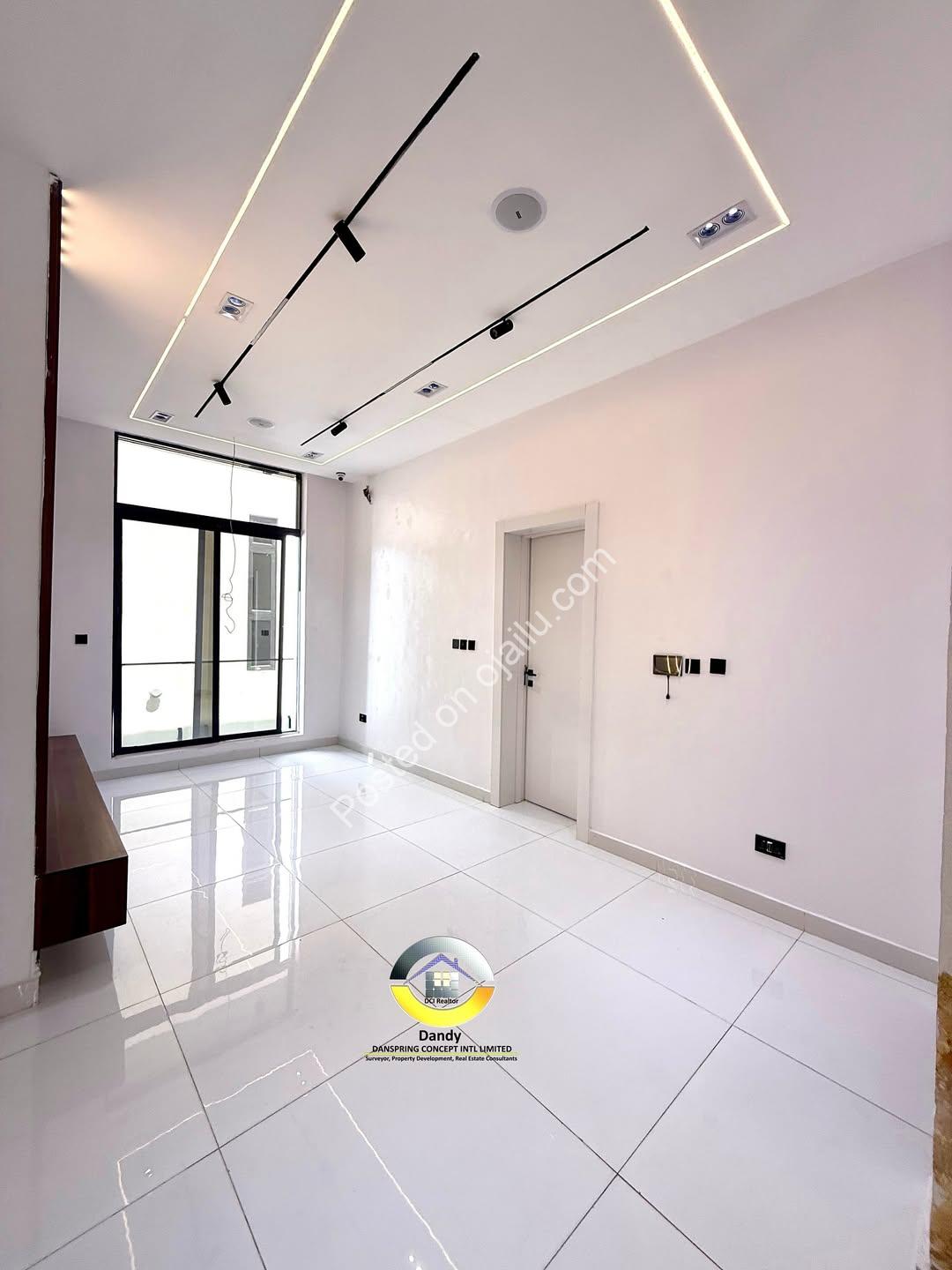 Fully Automated 5-Bedroom Haven with Pool in Lekki