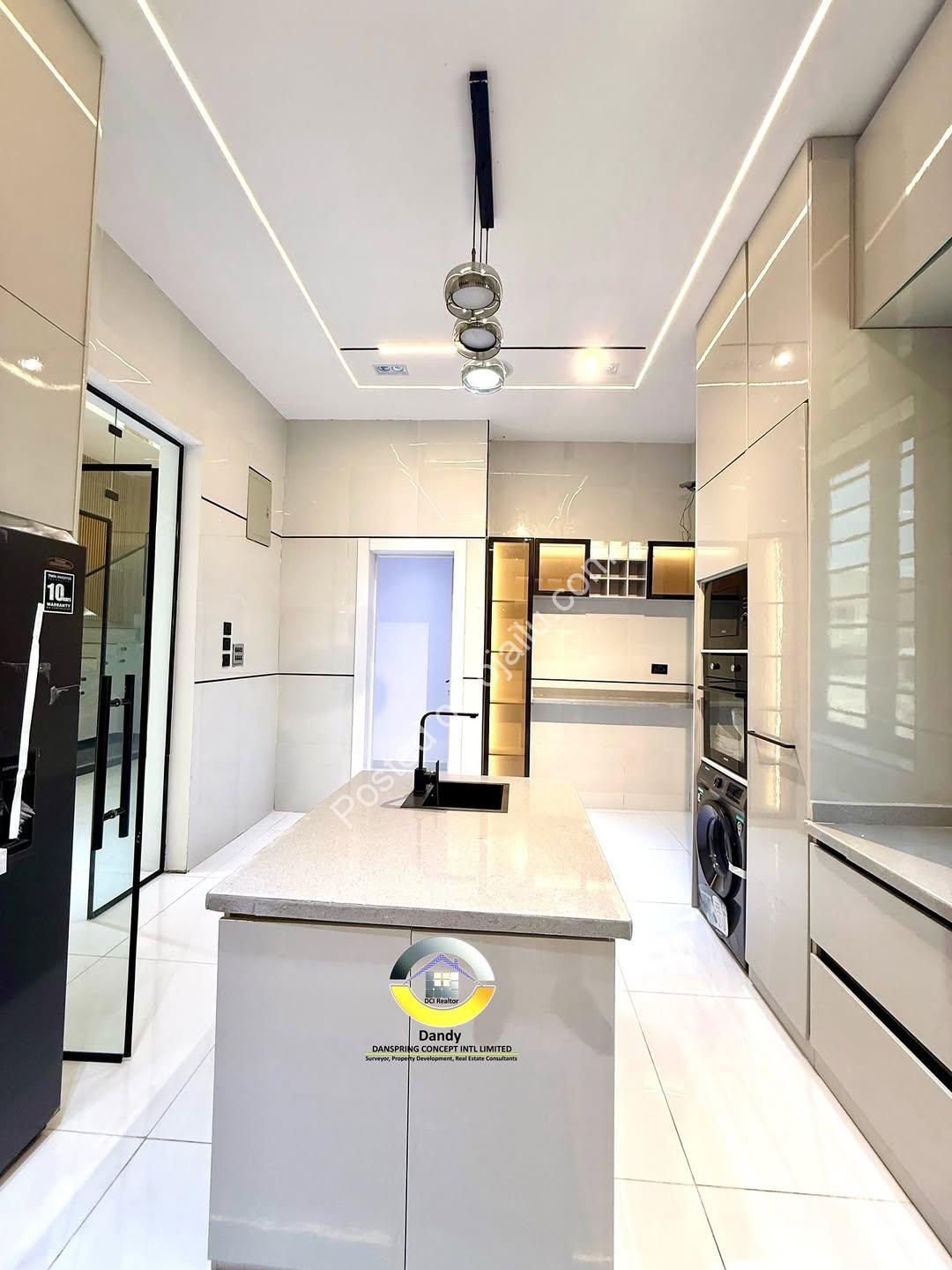 Fully Automated 5-Bedroom Haven with Pool in Lekki