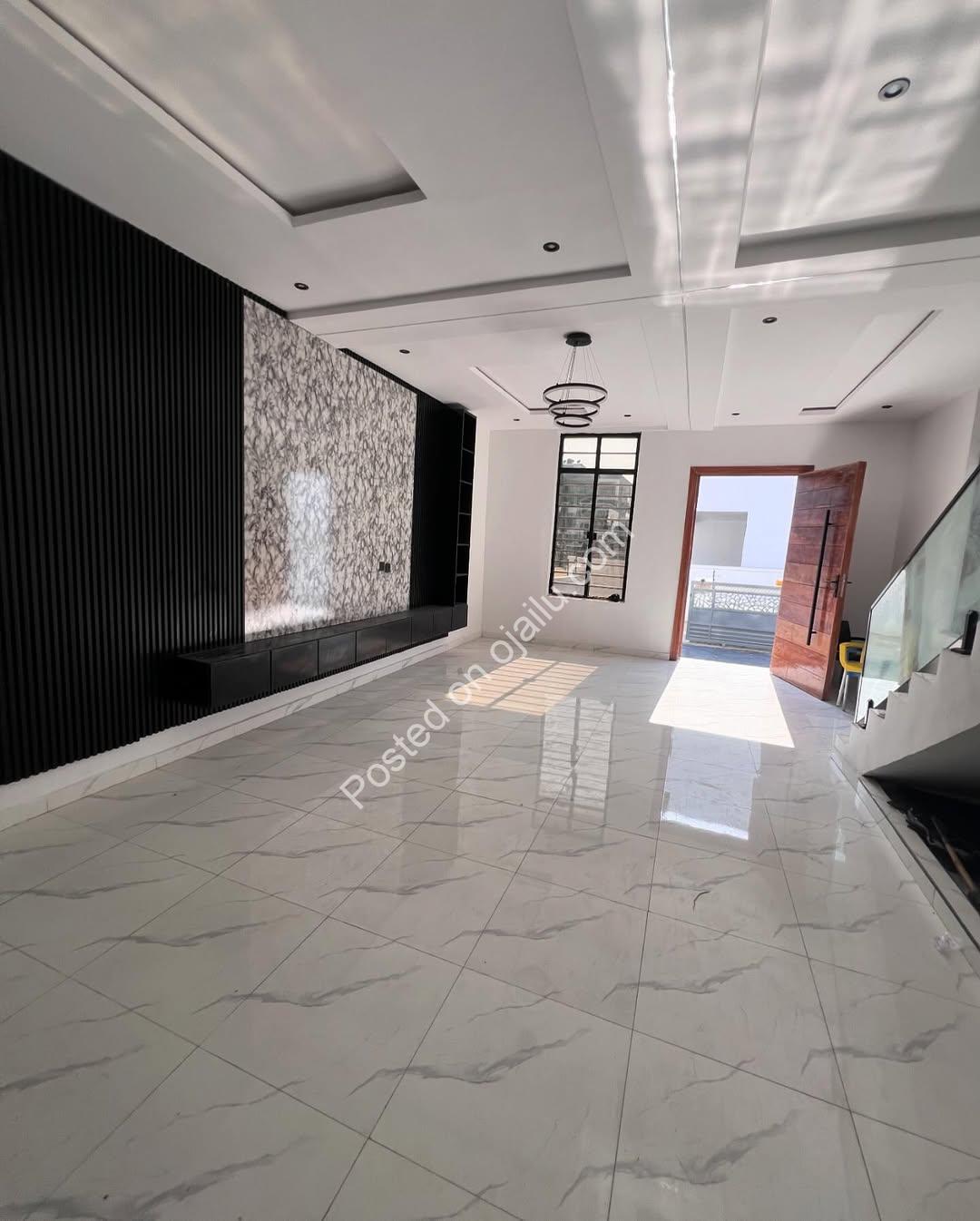 Spacious 4-Bedroom Duplex with En-Suite Bliss in Ikota