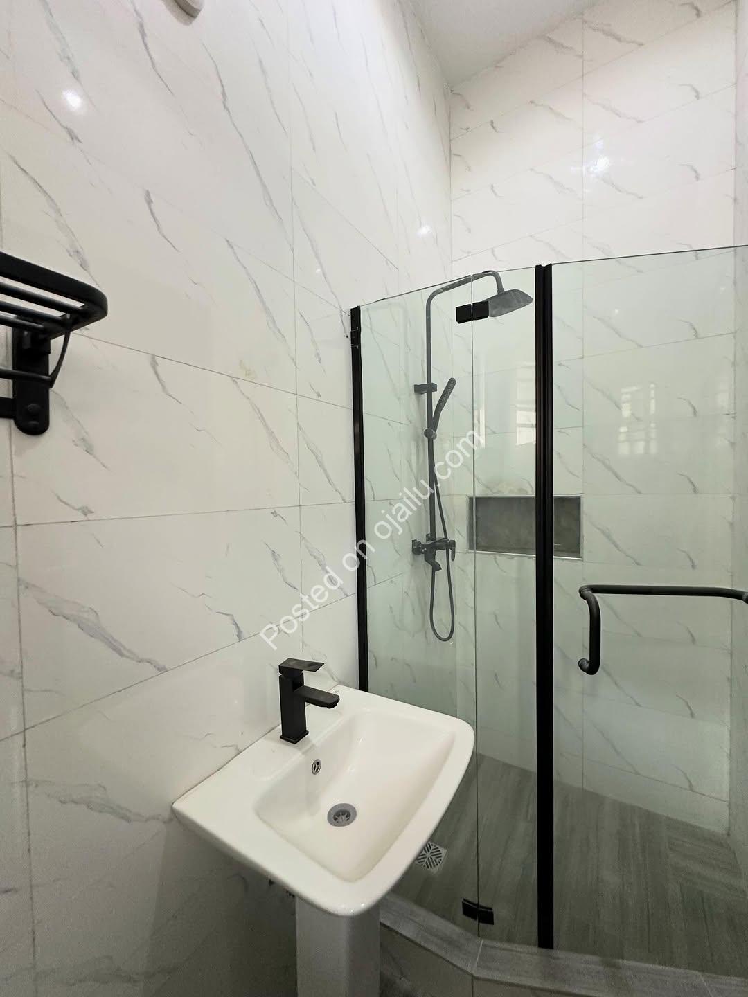 Sangotedo’s Newest 4-Bedroom Terrace Duplex with Pool & Gym