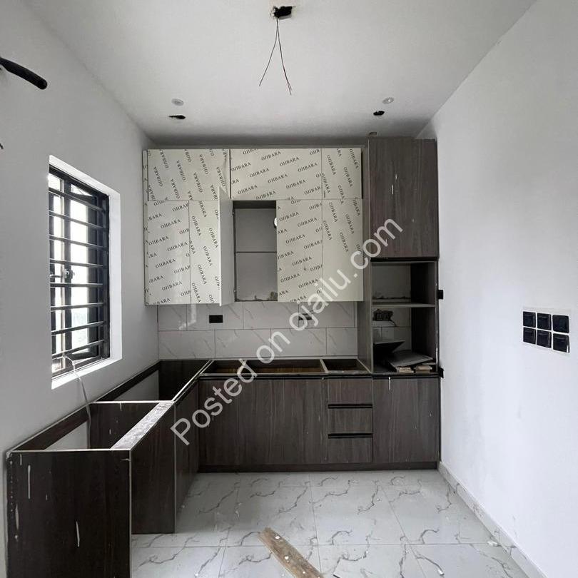 Orchid Lekki’s Finest: 4-Bed Terrace Duplex