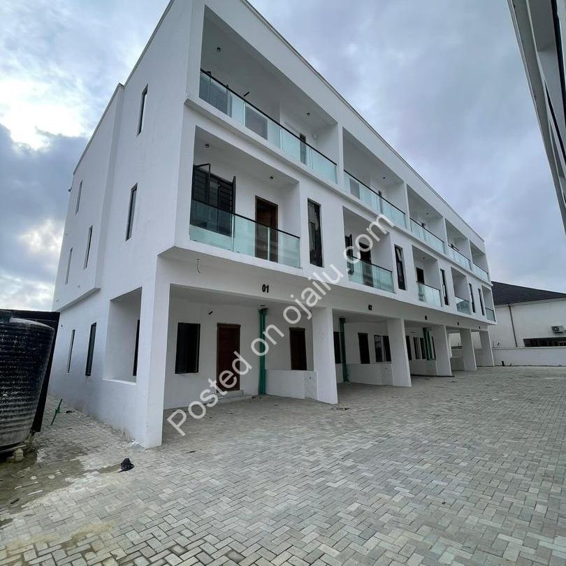Orchid Lekki’s Finest: 4-Bed Terrace Duplex