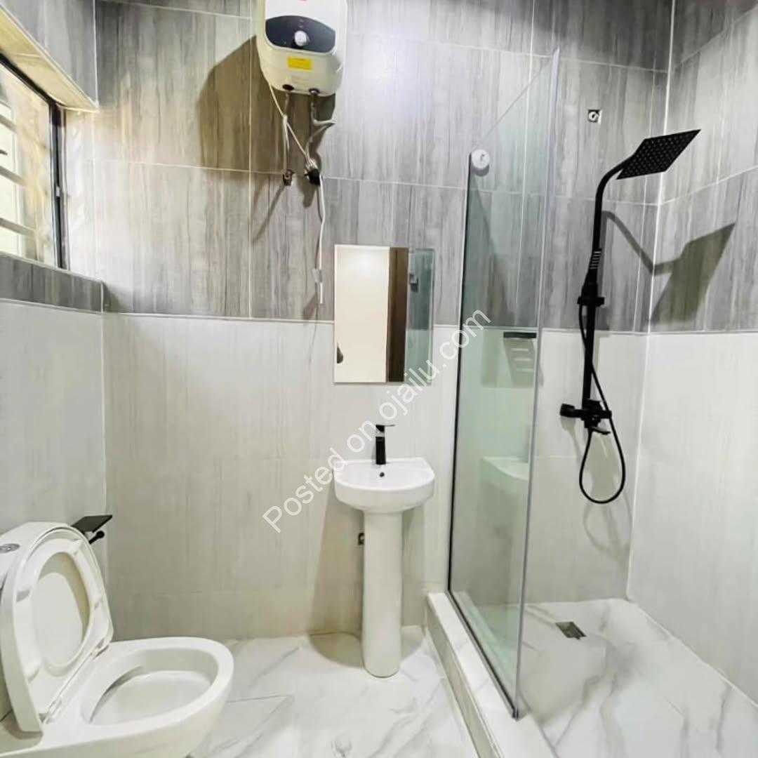 Chevron Lekki 4-Bed Terrace Duplex | Premium Finishes