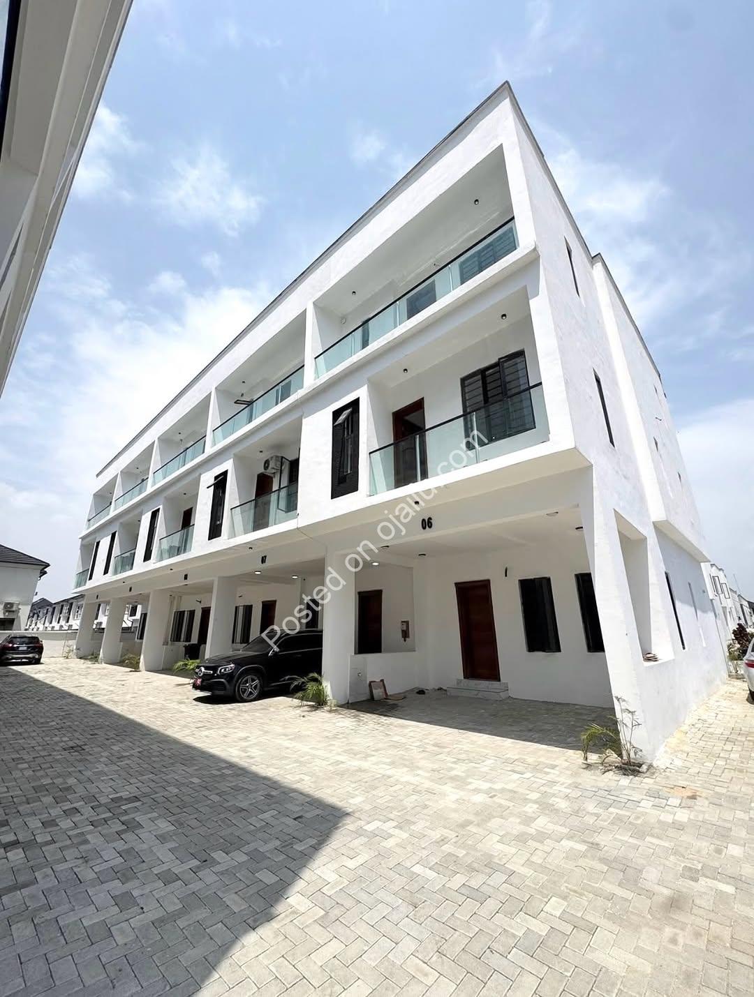 Modern 4-Bed Terrace Duplex in Prime Lekki