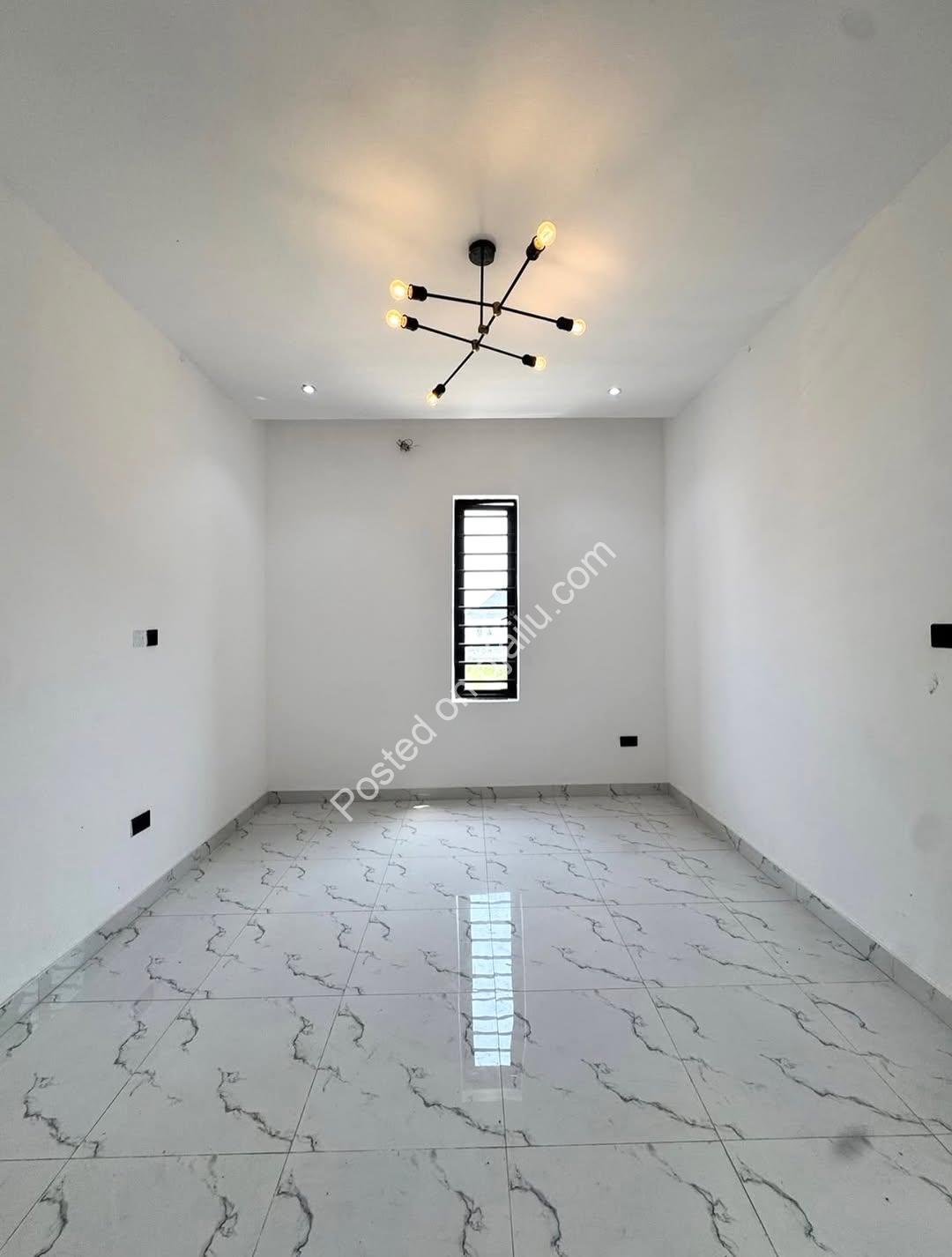 Sleek 4-Bed Terrace Duplex in Prime Lekki