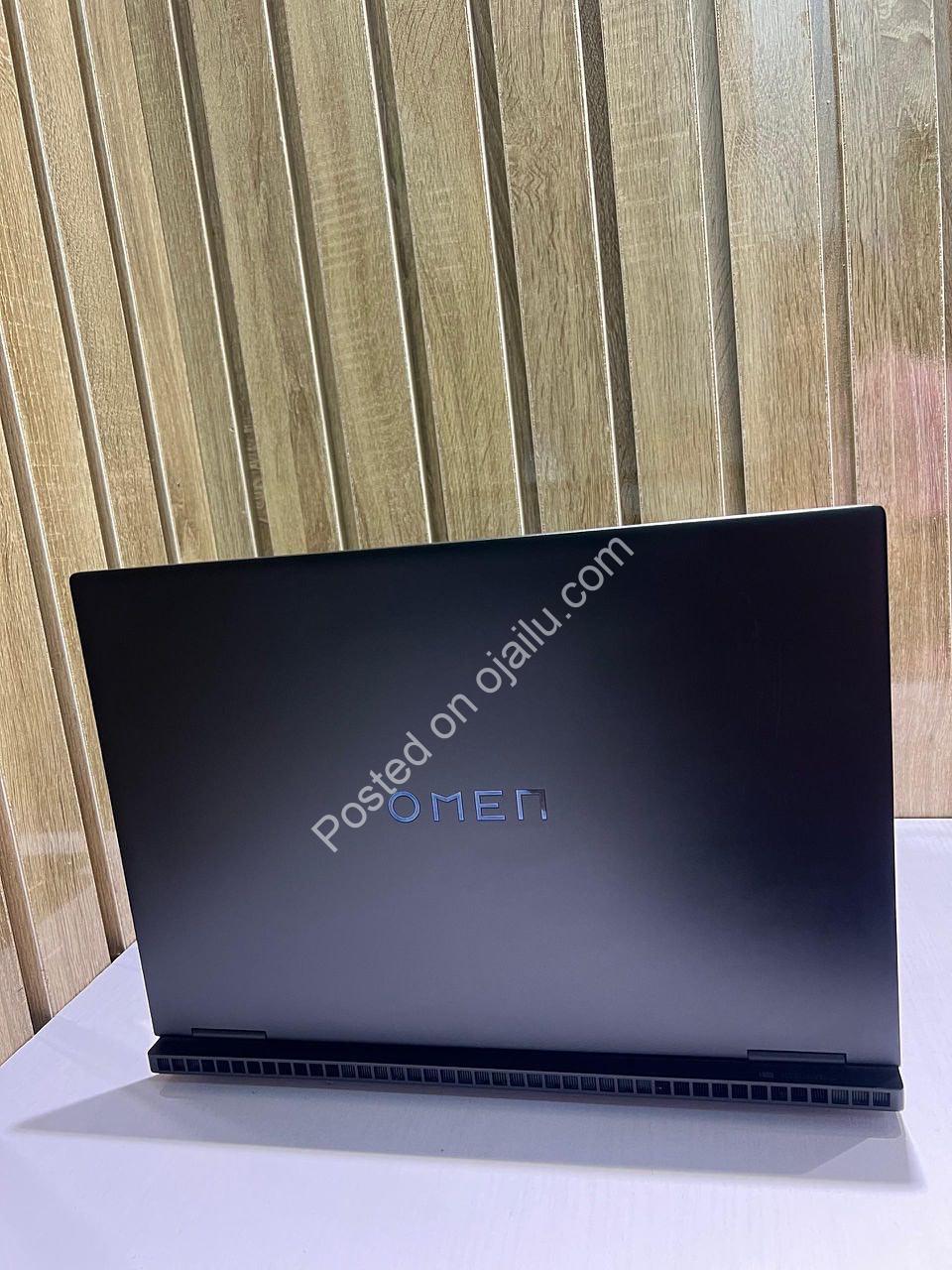 Unleash Gaming Power: HP Omen i7, RTX 4060, 165Hz Display