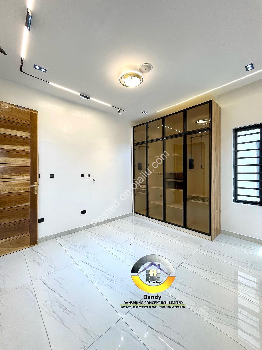 Ultra-Modern Smart 4-Bed Duplex with BQ in Agungi