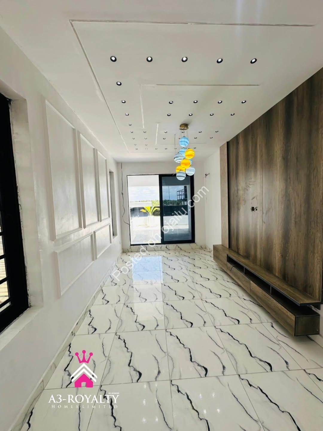 Move-In Ready 5BR Duplex in Gated Ikota Estate