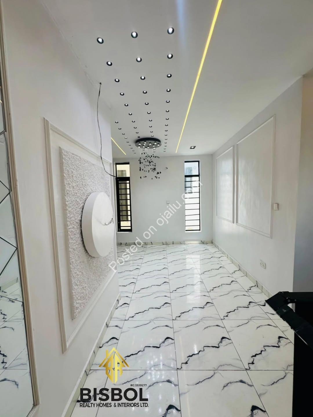 Move-In Ready 5BR Duplex in Gated Ikota Estate