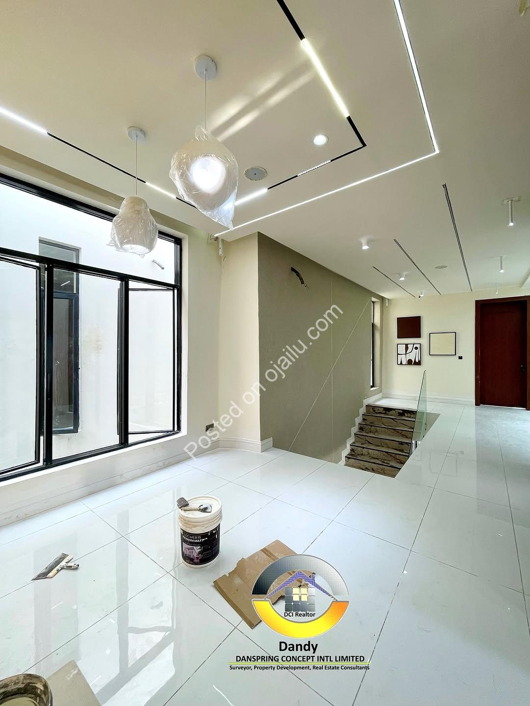 5-Bed Lekki Oasis: Pool, Wine Cellar & Smart Living