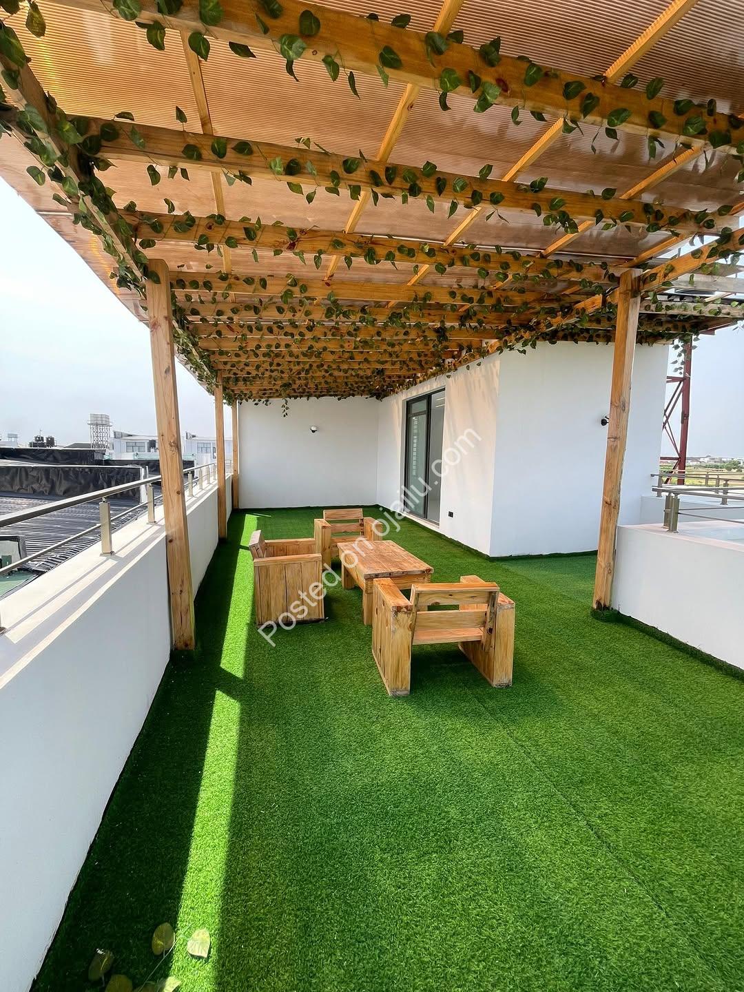 5-Bedroom Masterpiece: Your Private Resort in Lekki